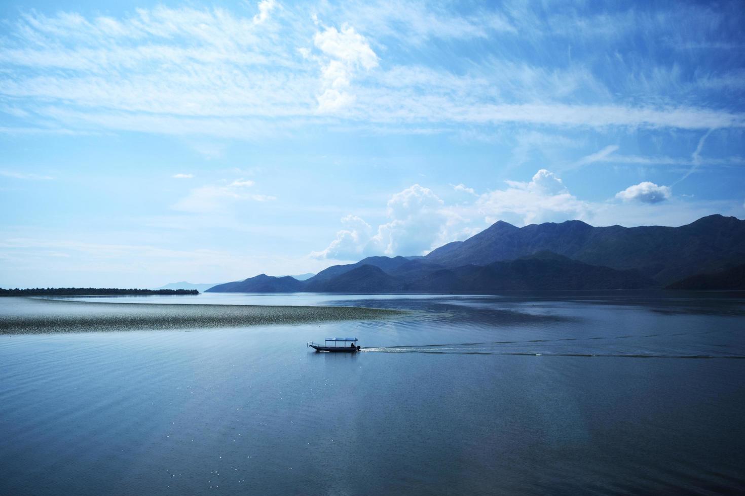 de skadar meer in Montenegro foto