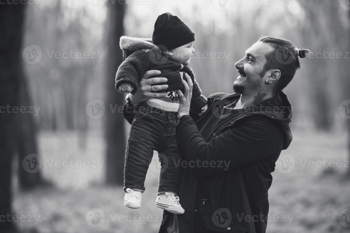 familie buitenshuis portret foto