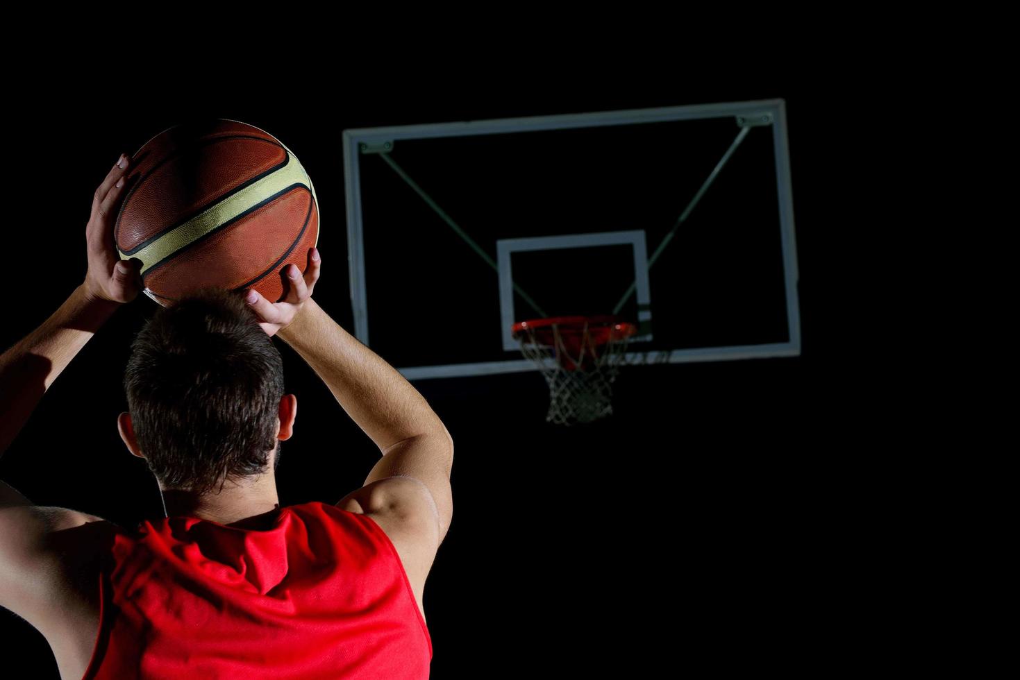 basketbalspeler in actie foto