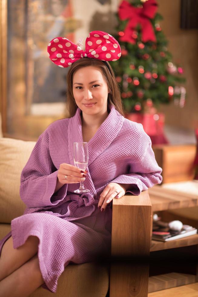 vrouw drinken Champagne Bij spa foto