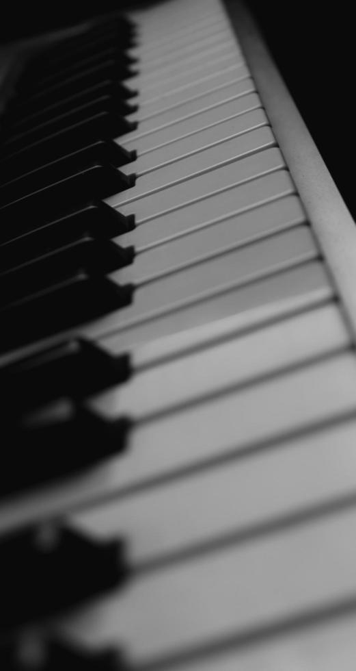 piano sleutels gezien van verschillend perspectieven foto