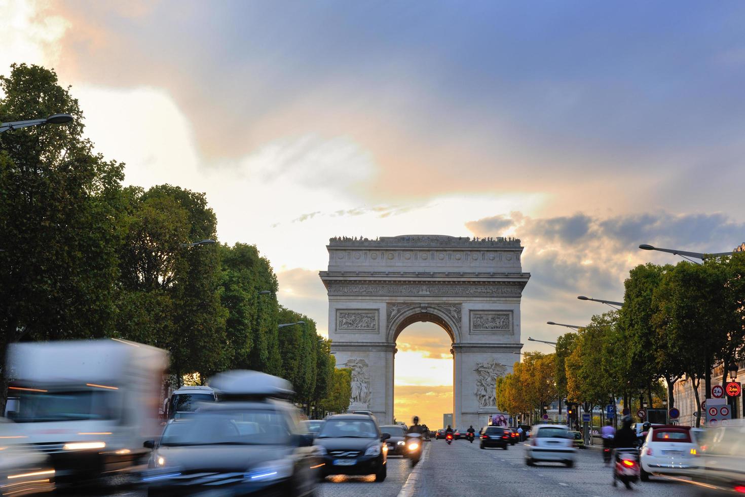 Parijs, Frankrijk, 2022 - boog de triomphe, Parijs, Frankrijk foto