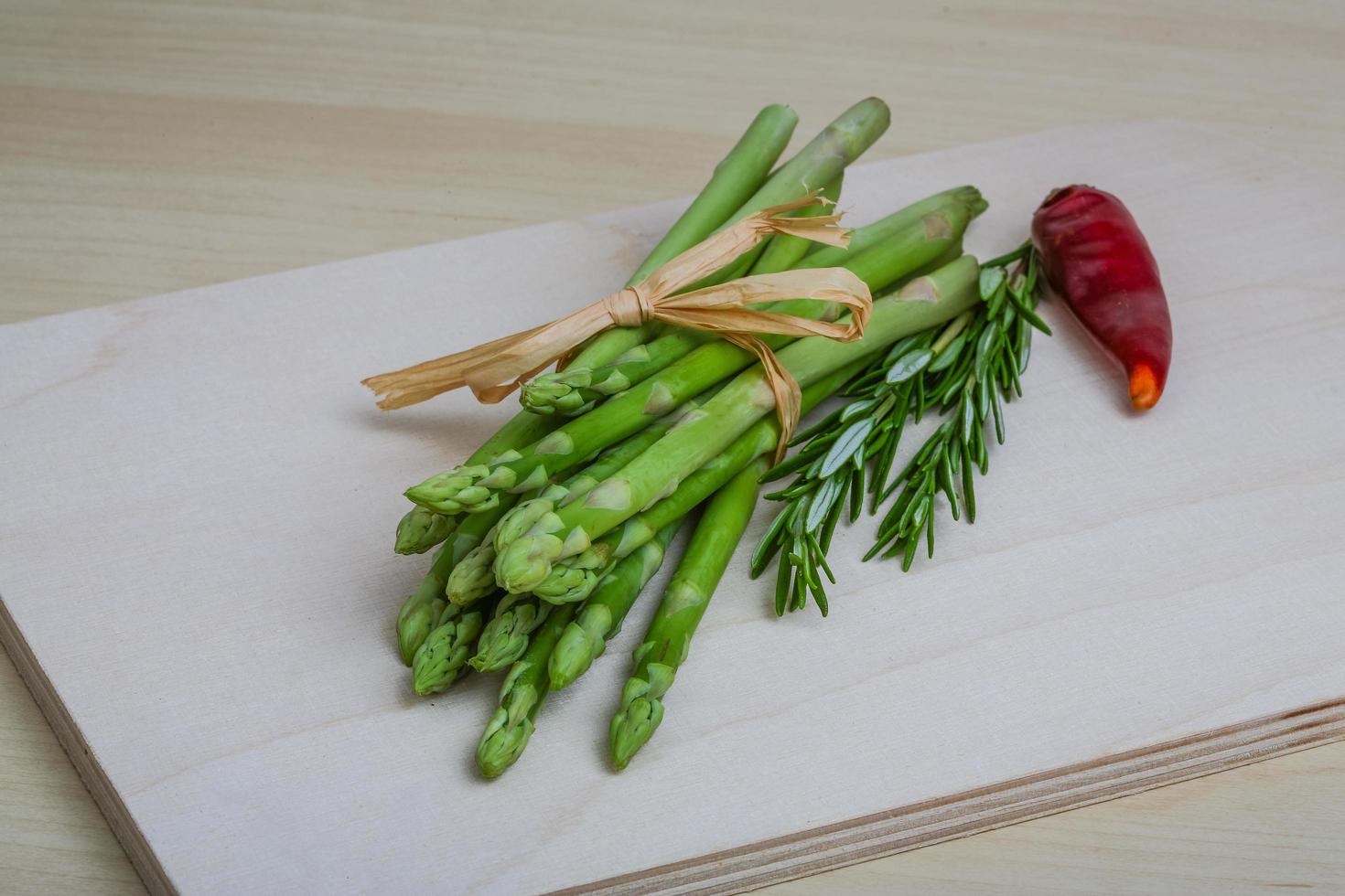 rauw asperges schotel foto