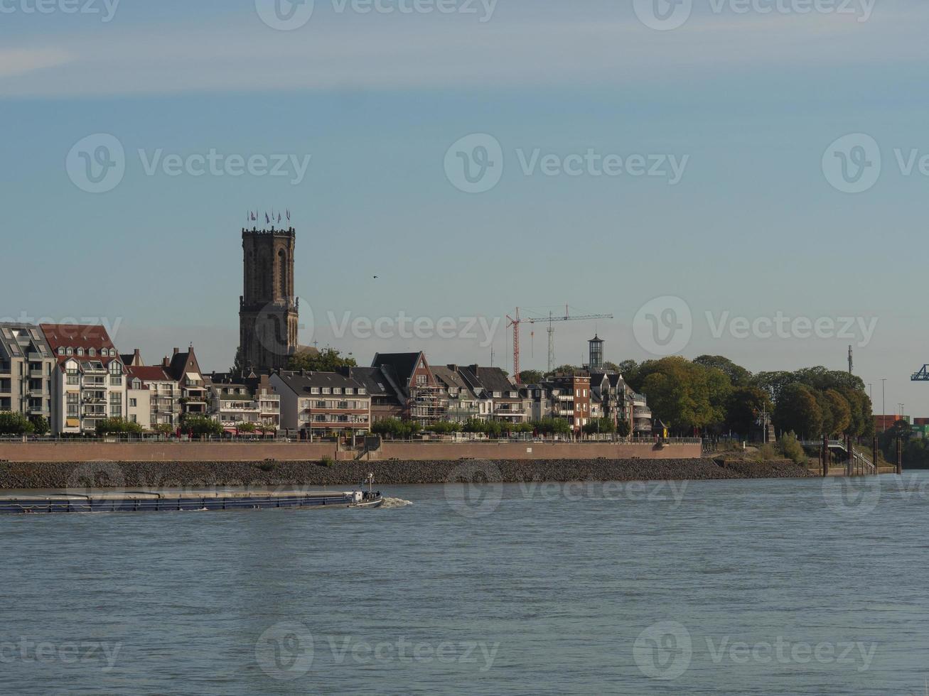 Emmerich Bij de Rijn rivier- in Duitsland foto