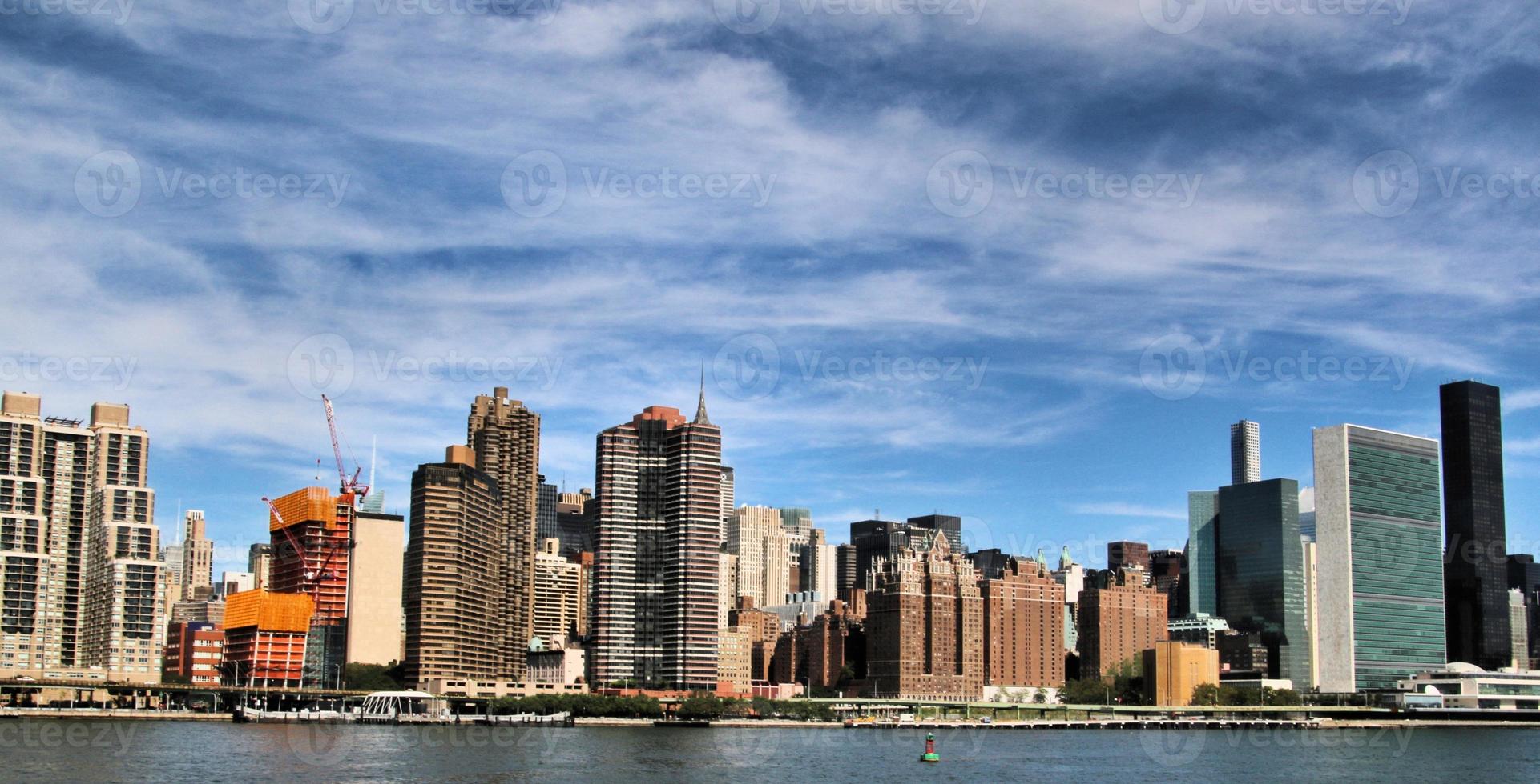 een panoramisch visie van nieuw york stad in de Verenigde Staten van Amerika foto