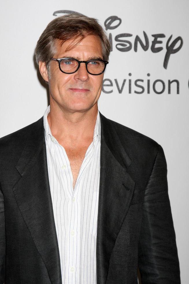 los angeles - jul 27 - Henry czerny arriveert Bij de abc tca partij zomer 2012 Bij Beverly hilton hotel Aan juli 27, 2012 in Beverly heuvels, ca foto