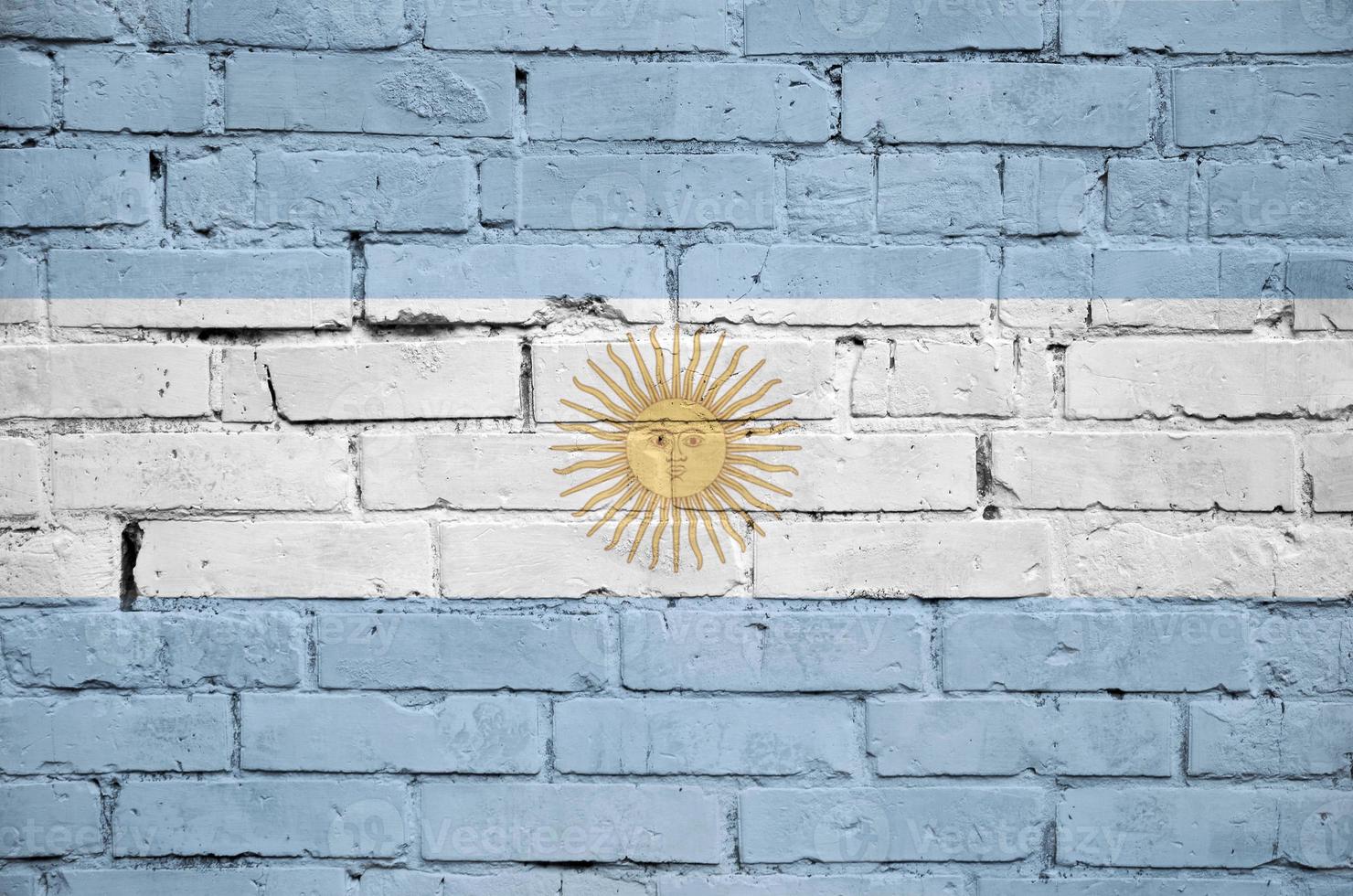 Argentinië vlag is geschilderd op een oud steen muur foto