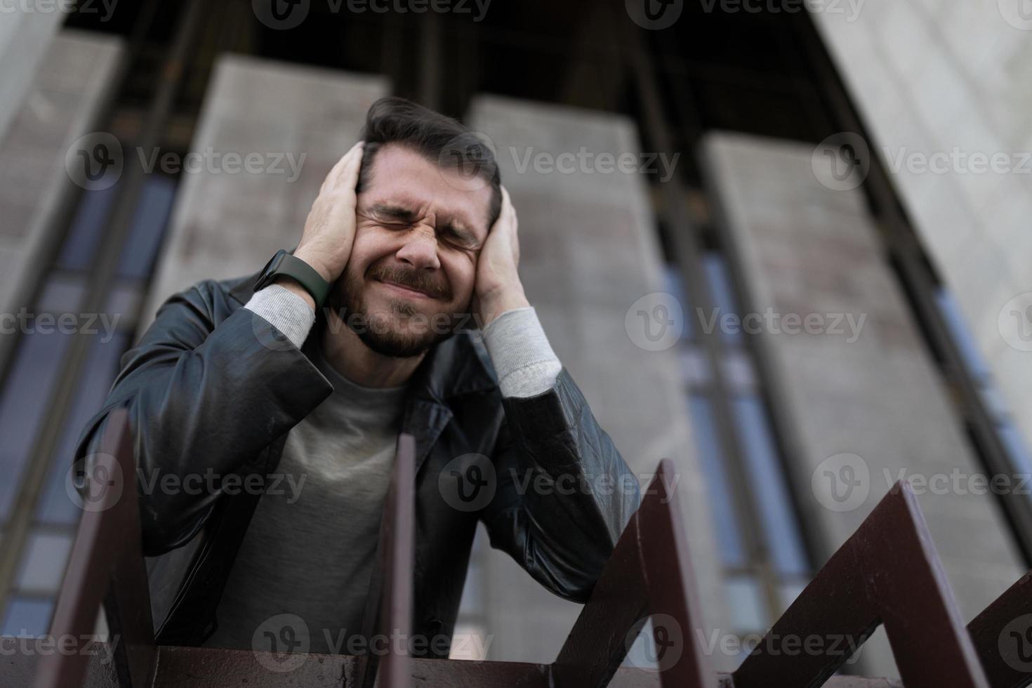 portret van een Mens in de moment van paniek aanvallen foto