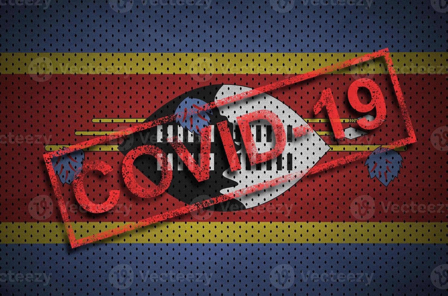 Swaziland vlag en rood covid-19 stempel. coronavirus 2019-ncov het uitbreken foto