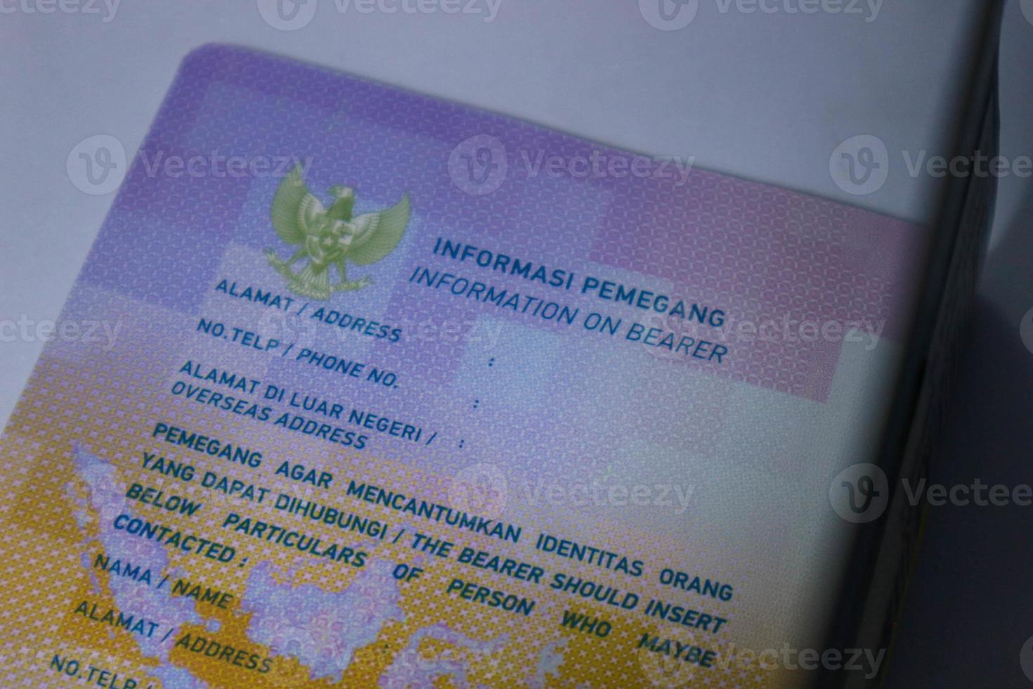 Jakarta, Indonesië Aan oktober 2022. binnenste bladzijde van republiek van Indonesisch groen paspoort. foto
