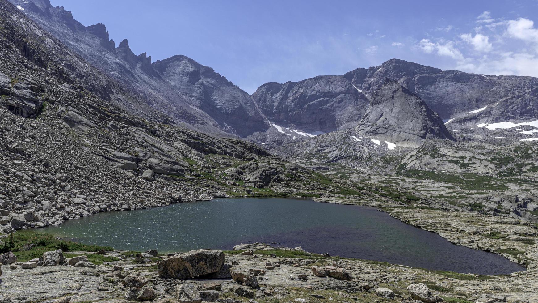 boven Blue Lake in Rocky Mountain National Park foto