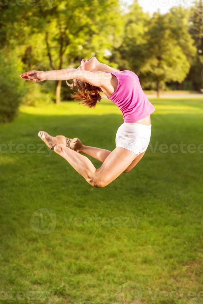 jumping vrouw visie foto