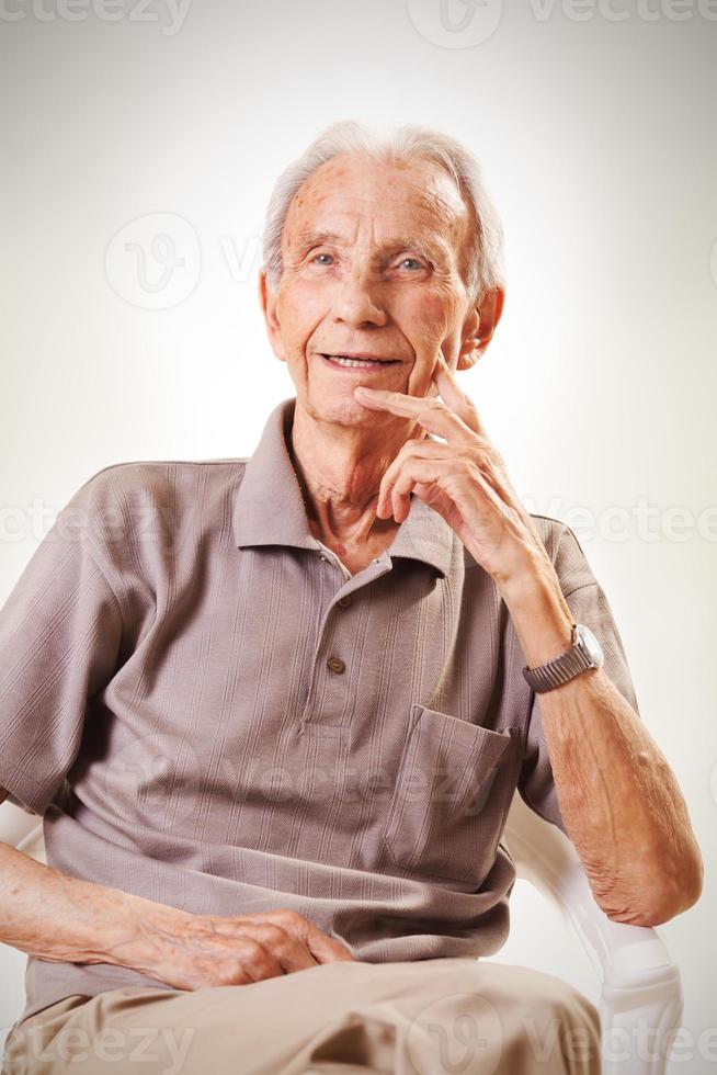 portret van ouderen senior mannen foto