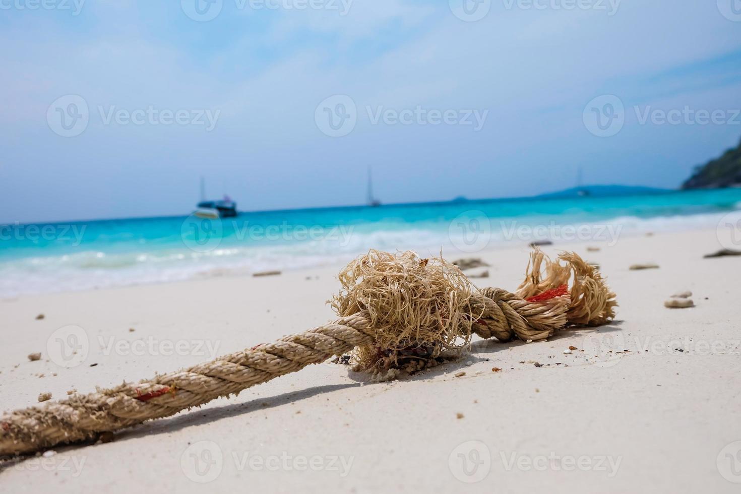 touw Aan de zand foto