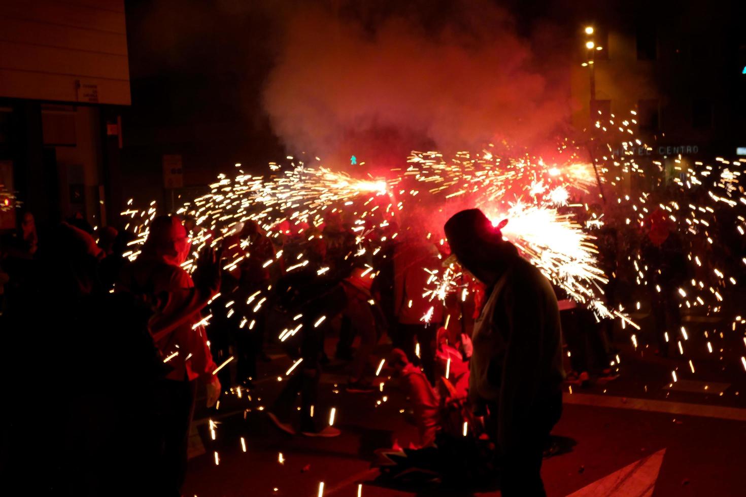 abstract foto van duivels en vuurwerk partijen.