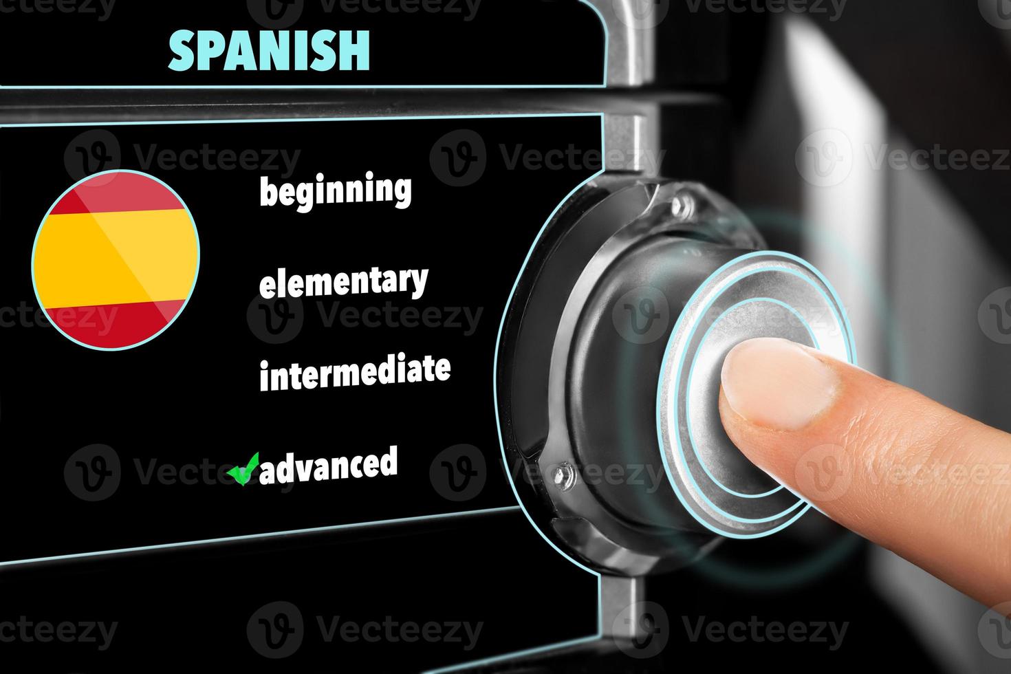 Mens kiest een Geavanceerd niveau van kennis van de Spaans taal foto