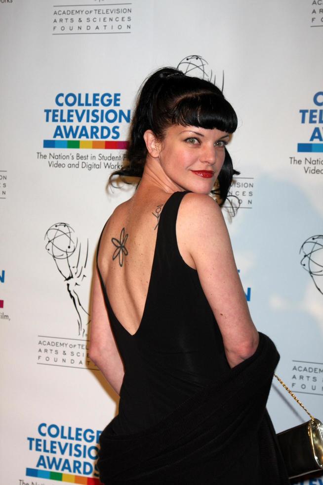 pauley perrette aankomen Bij de 30e college televisie prijzen gala Bij culver studio's in culver stad, ca Aan maart 21, 2009 foto