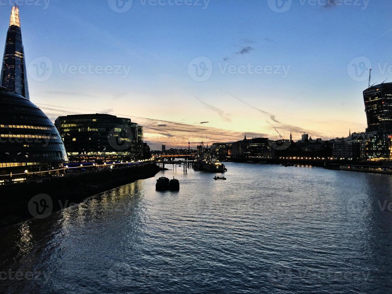 een visie van de rivier- Theems in de buurt Westminster foto