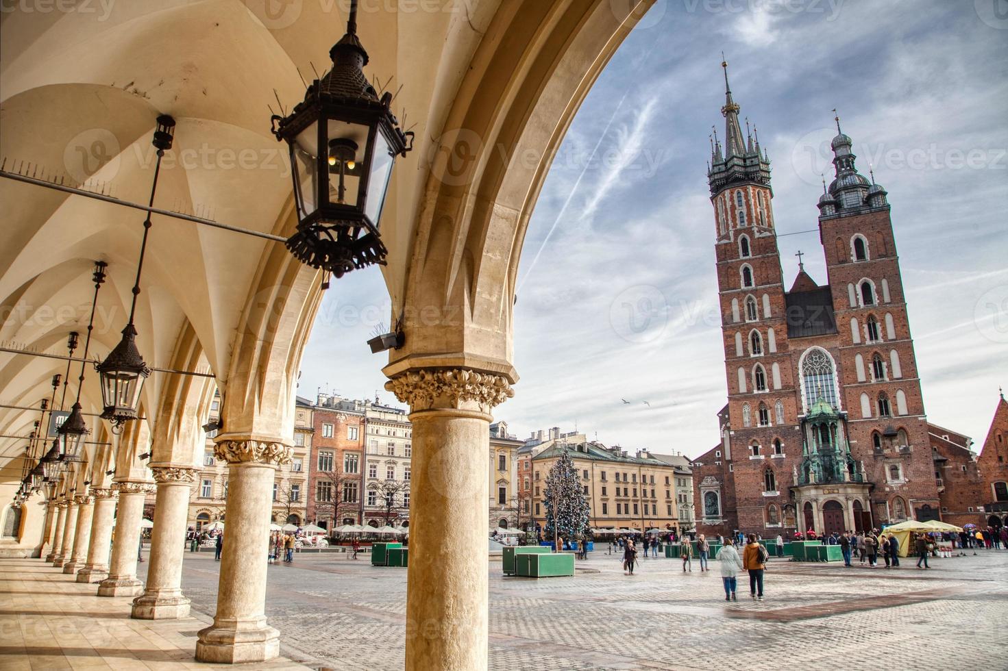 st. Mary's basiliek kerk in Krakau, Polen foto