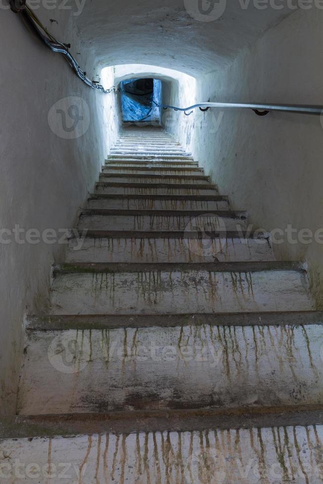 interieur van een verlaten huis foto