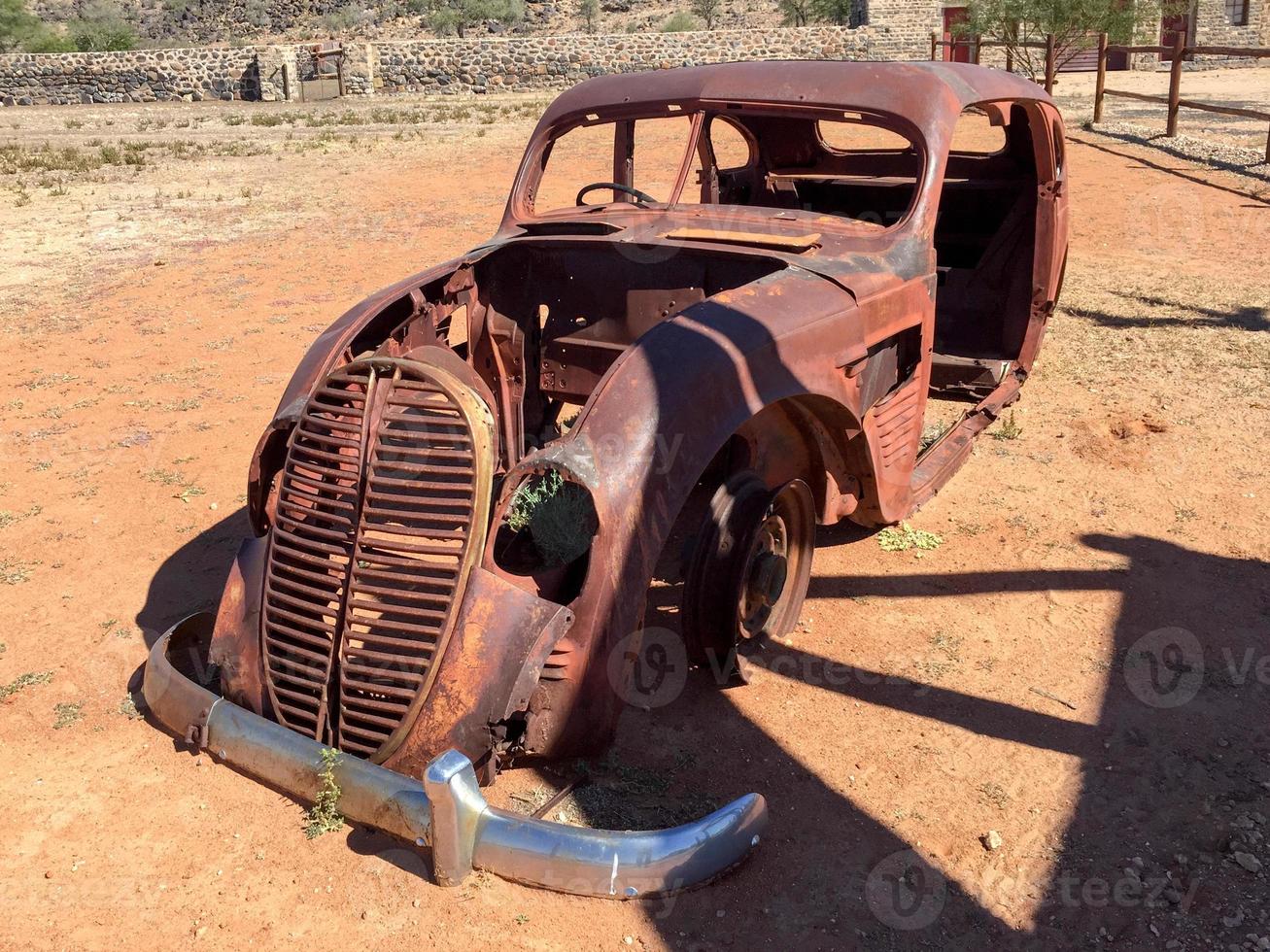 roesten oud vrachtauto - helmeringhausen, Namibië foto