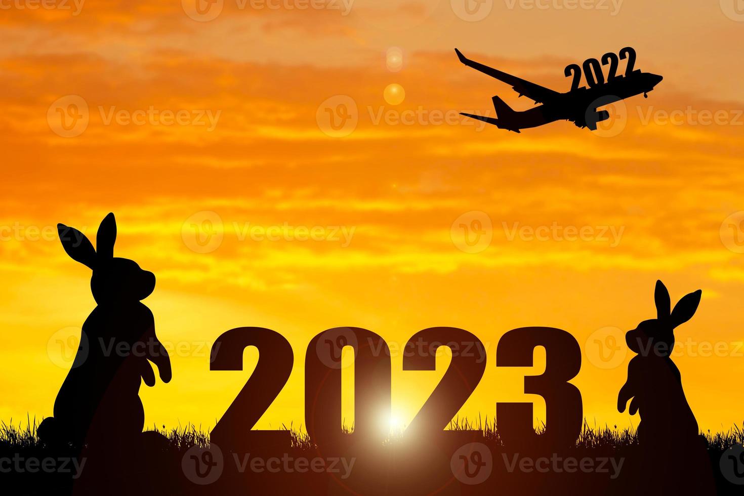 de concept van in beweging door 2022 naar 2023. gelukkig nieuw jaar 2023. foto