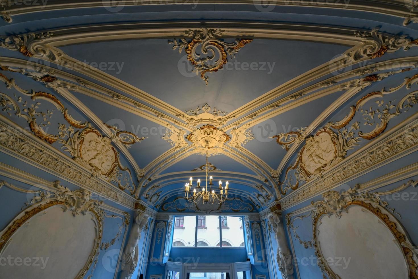 historisch gebouw in de centrum van heilige petersburg, Rusland. foto