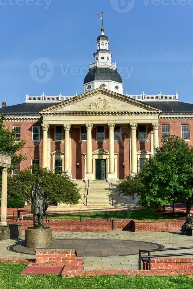 Maryland staat hoofdstad gebouw in annapolis, Maryland Aan zomer middag. het is de oudste staat Capitol in doorlopend wetgevend gebruiken, dating naar 1772. foto