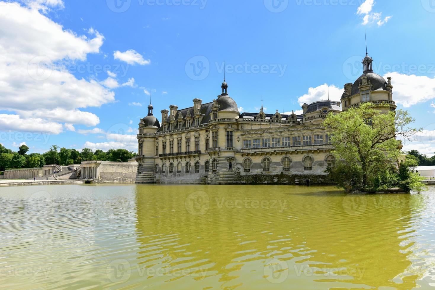 kasteel de chantilly, historisch kasteel gelegen in de stad- van chantilly, Frankrijk. foto