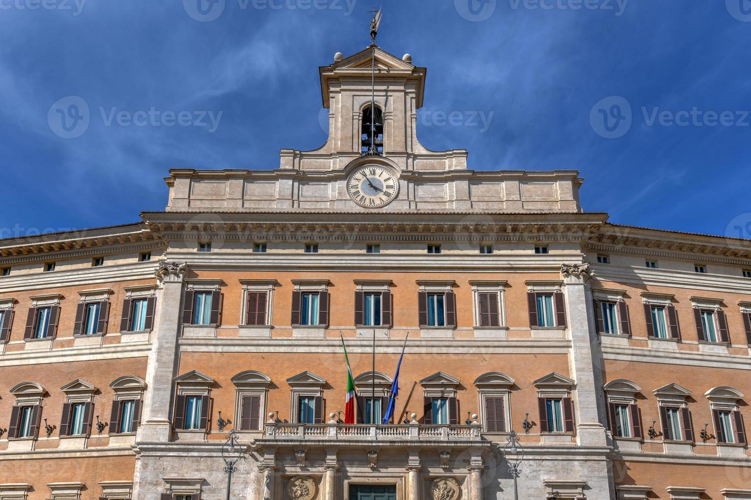 palazzo montecitorio is een paleis in Rome en de stoel van de Italiaans kamer van afgevaardigden foto