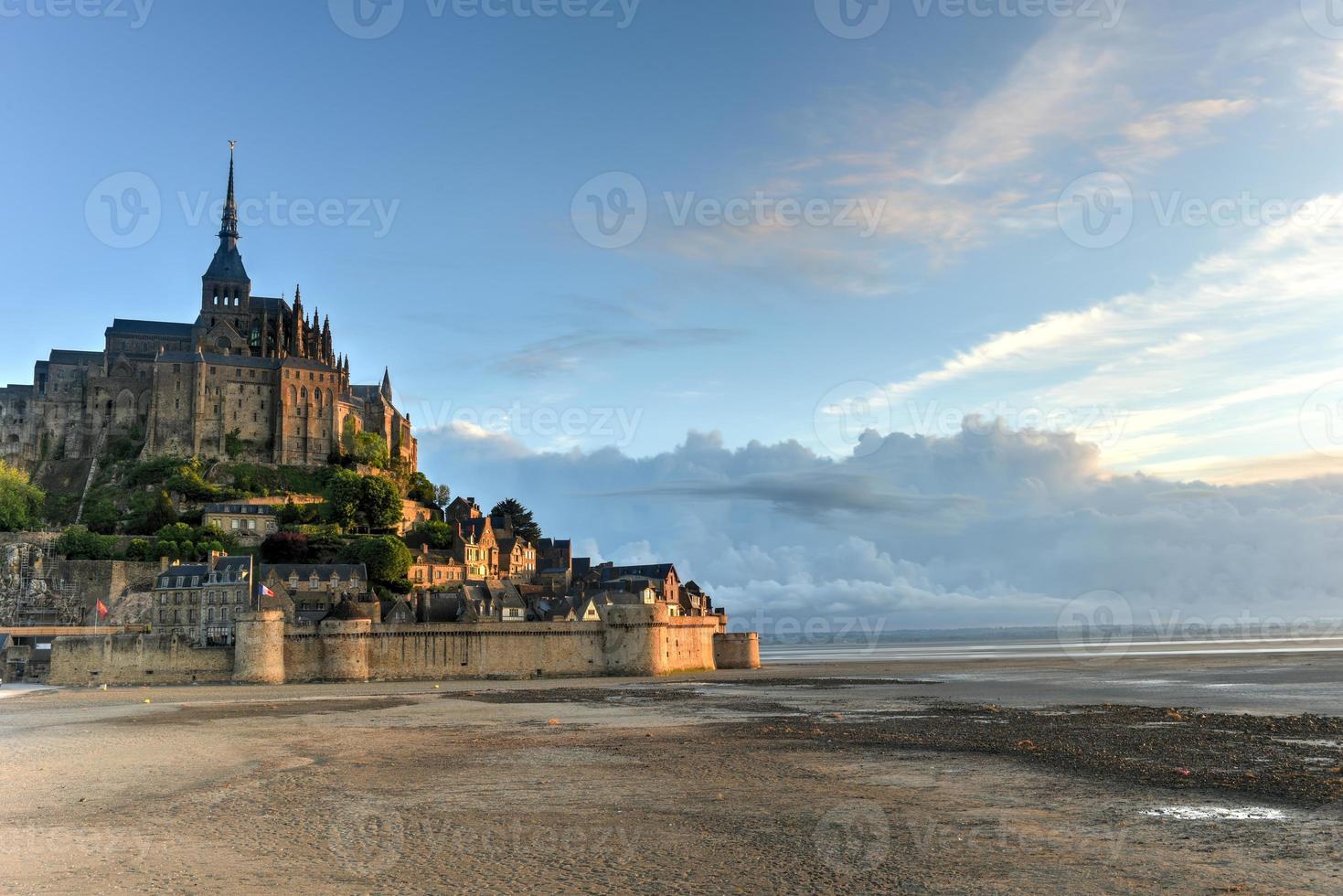 mooi maand sint-michel kathedraal Aan de eiland, Normandië, noordelijk Frankrijk, Europa. foto