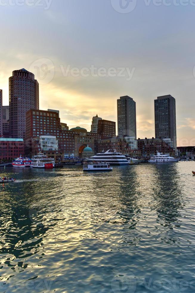 boston skyline gezien vanaf piers park, massachusetts, usa foto