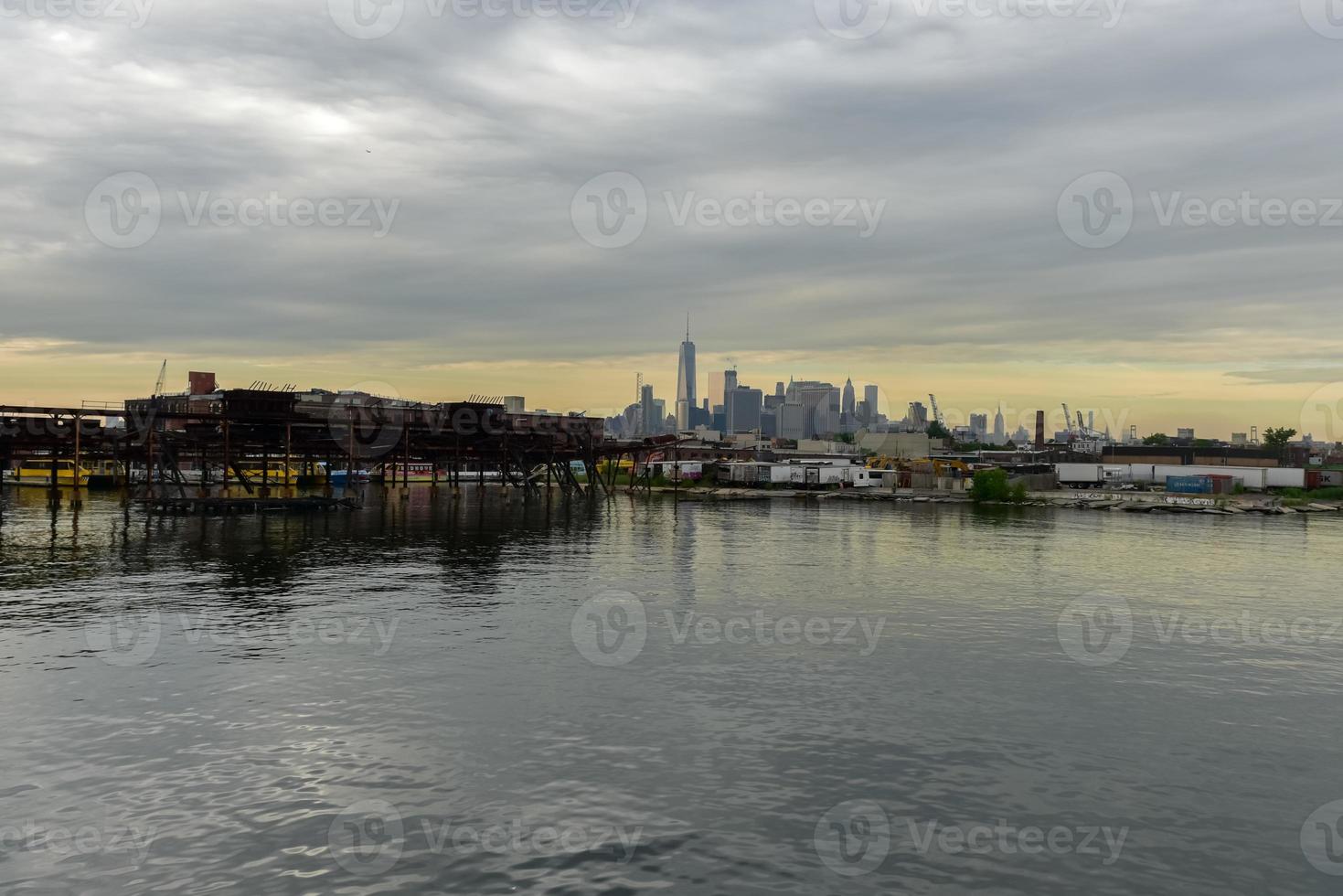visie van downtown Manhattan van rood haak, brooklyn, nieuw york. foto
