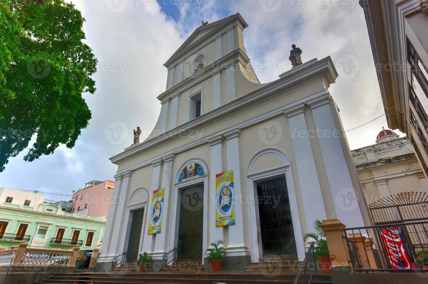 kathedraal van san Juan bautista is een Romeins Katholiek kathedraal in oud san juan, puerto rico. deze kerk is gebouwd in 1521 en is de oudste kerk in de Verenigde staten. foto