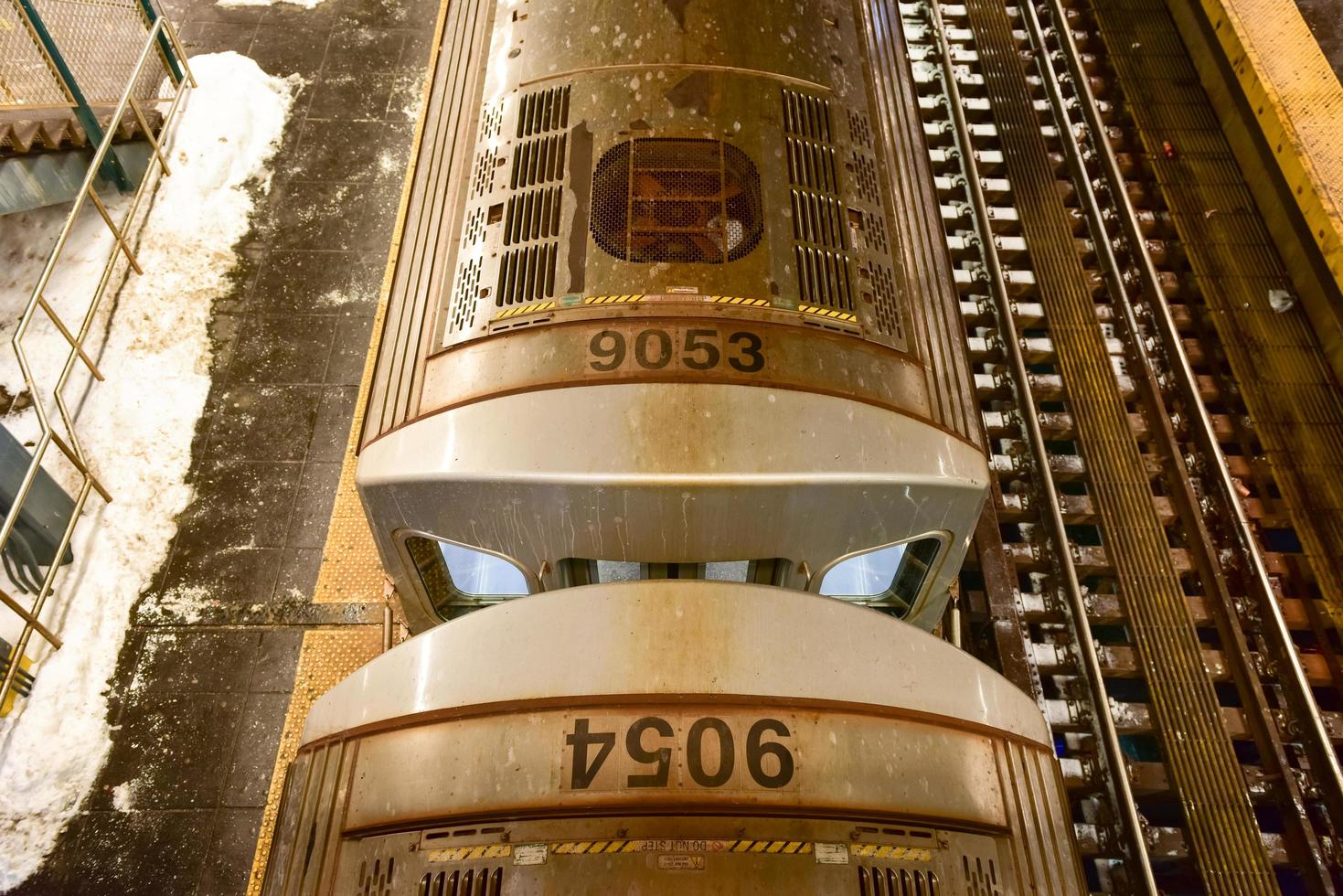 nieuw york stad - januari 24, 2016 - coney eiland metro station in nieuw york stad. foto