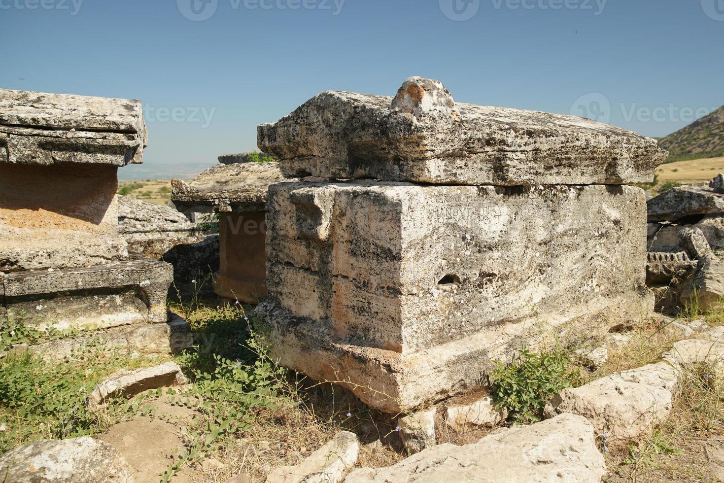 graf Bij hierapolis oude stad, pamukkale, denizli, turkiye foto