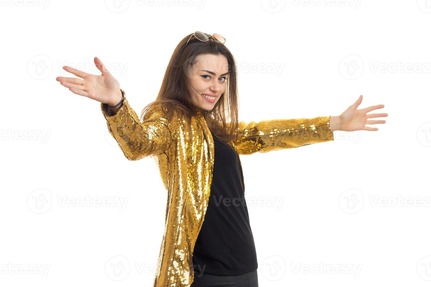 vrolijk elegant vrouw in gouden jasje foto