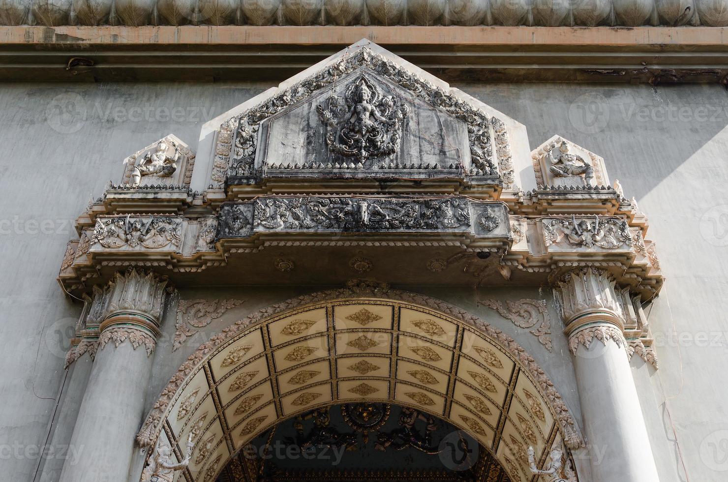 decoratie detail van patuxai zege monument of zege poort mijlpaal van vientiane stad van Laos foto