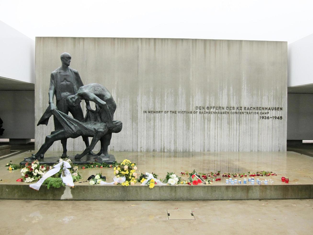 oranienburg, Duitsland - november 8, 2010 - sachsenhausen nationaal gedenkteken in oranienburg, duitsland. foto