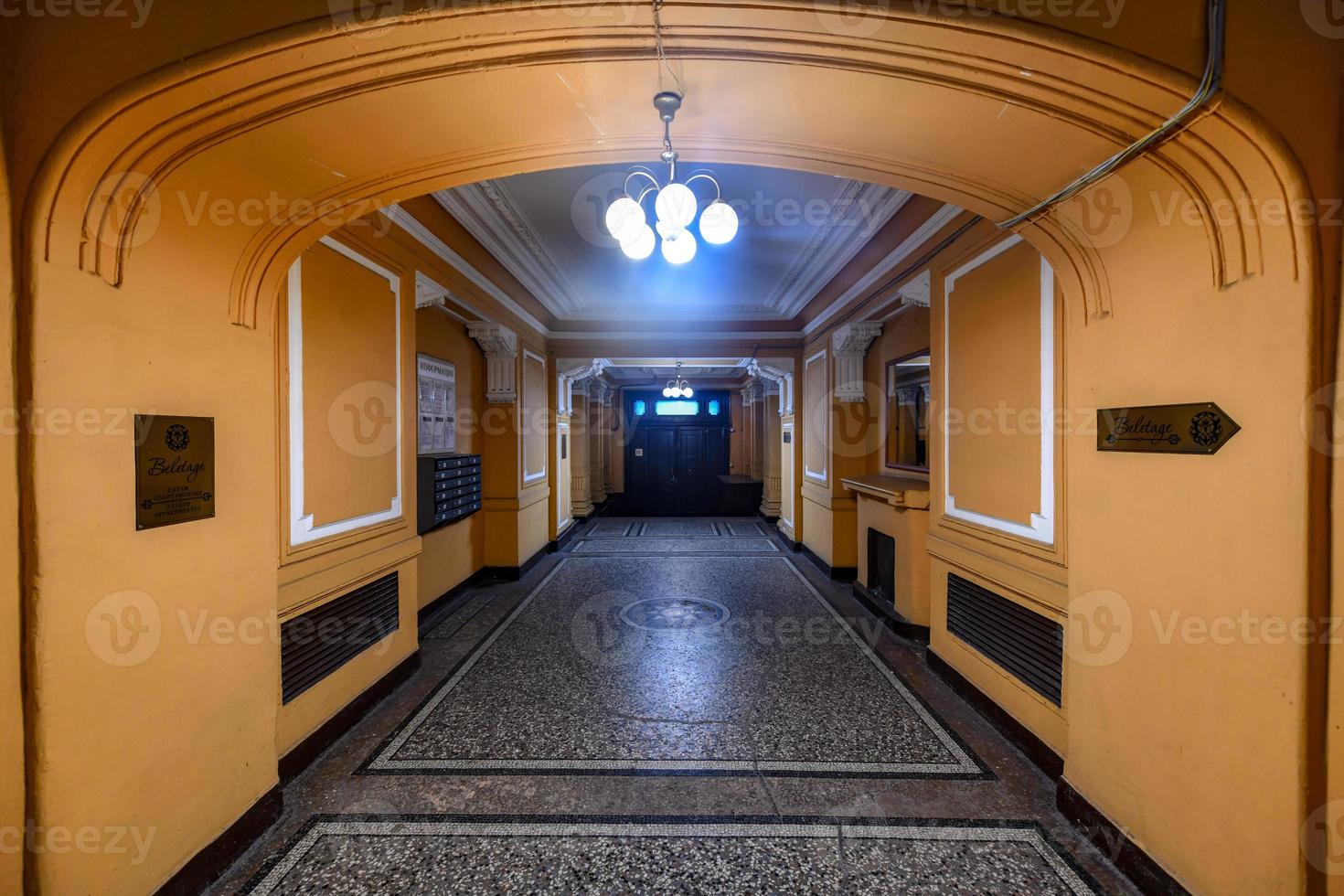 historisch gebouw in de centrum van heilige petersburg, Rusland. foto