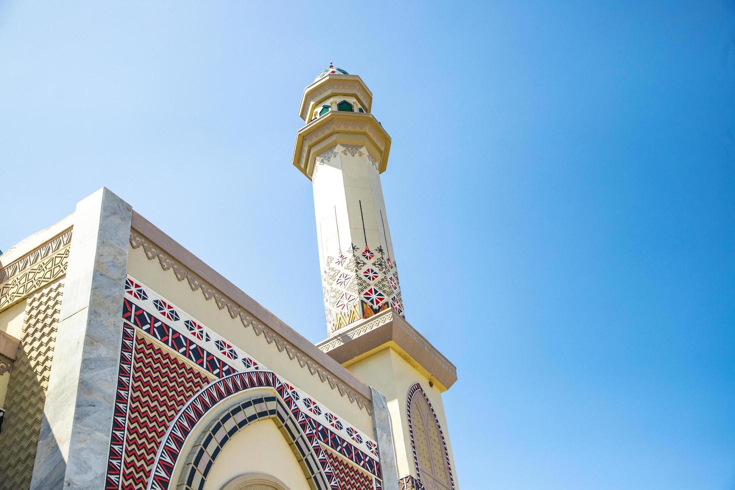 syahrun nur moskee toren foto