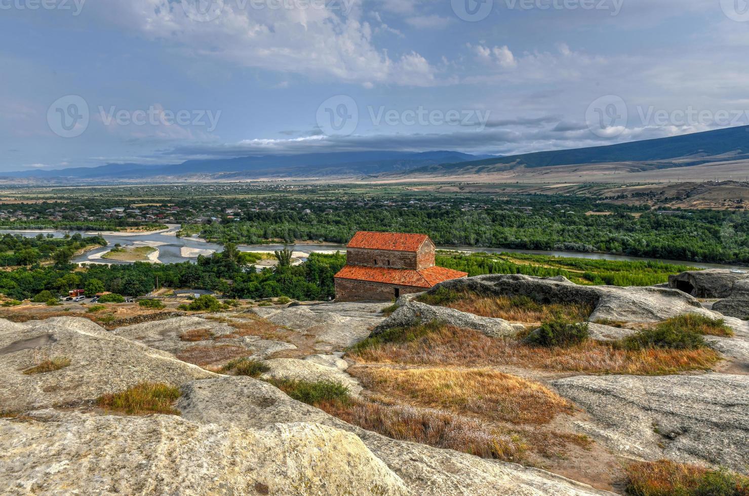 uplistsikhe, shida kartli regio, Georgië. uplistsuli kerk of kerk van prins. oude uit de rotsen gehouwen stad- in oostelijk Georgië. UNESCO wereld erfgoed plaats. foto