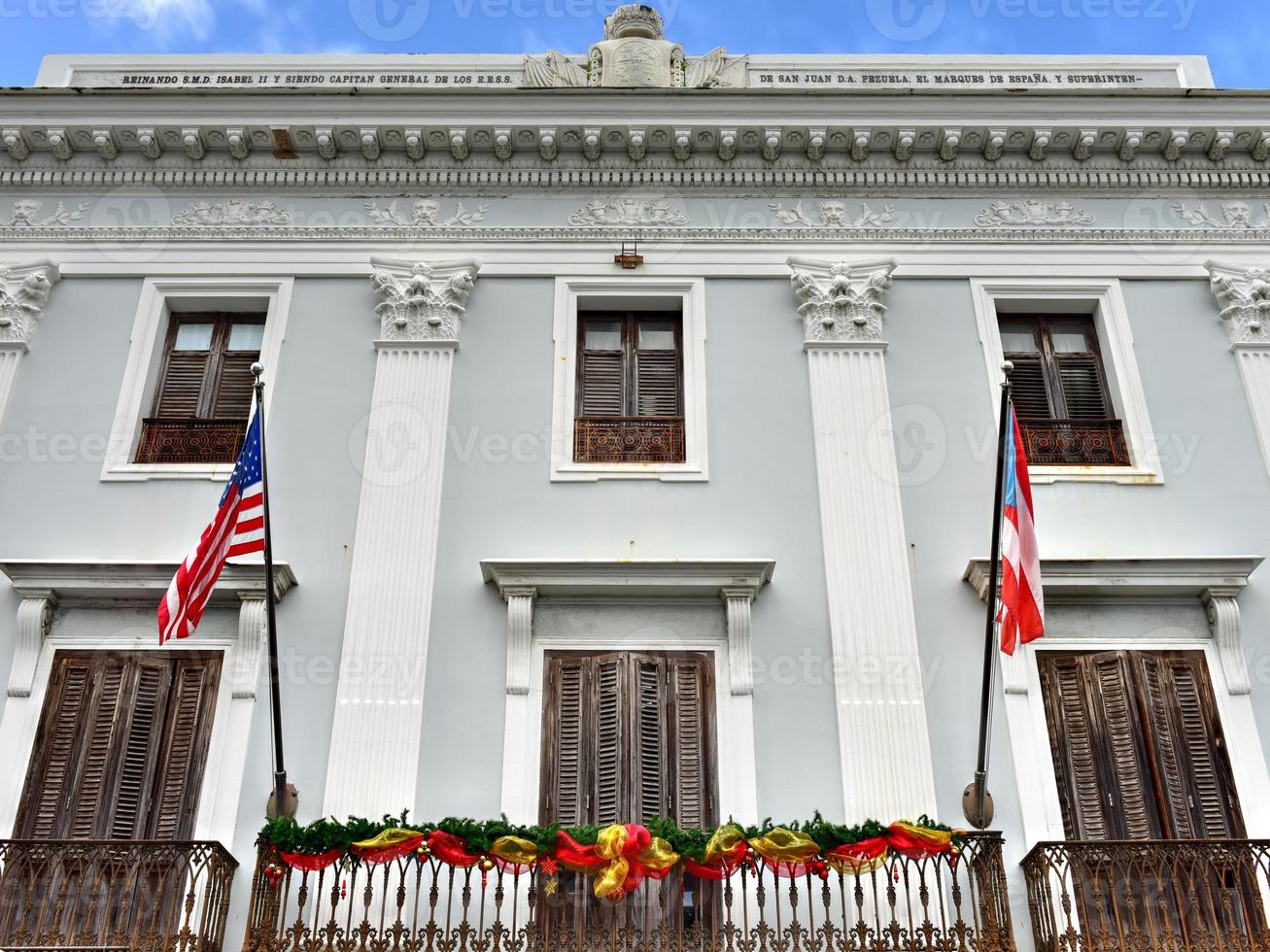 de gemeentelijk regering gebouw van san juan, puerto rico, gebouwd in de koloniaal stijl. foto