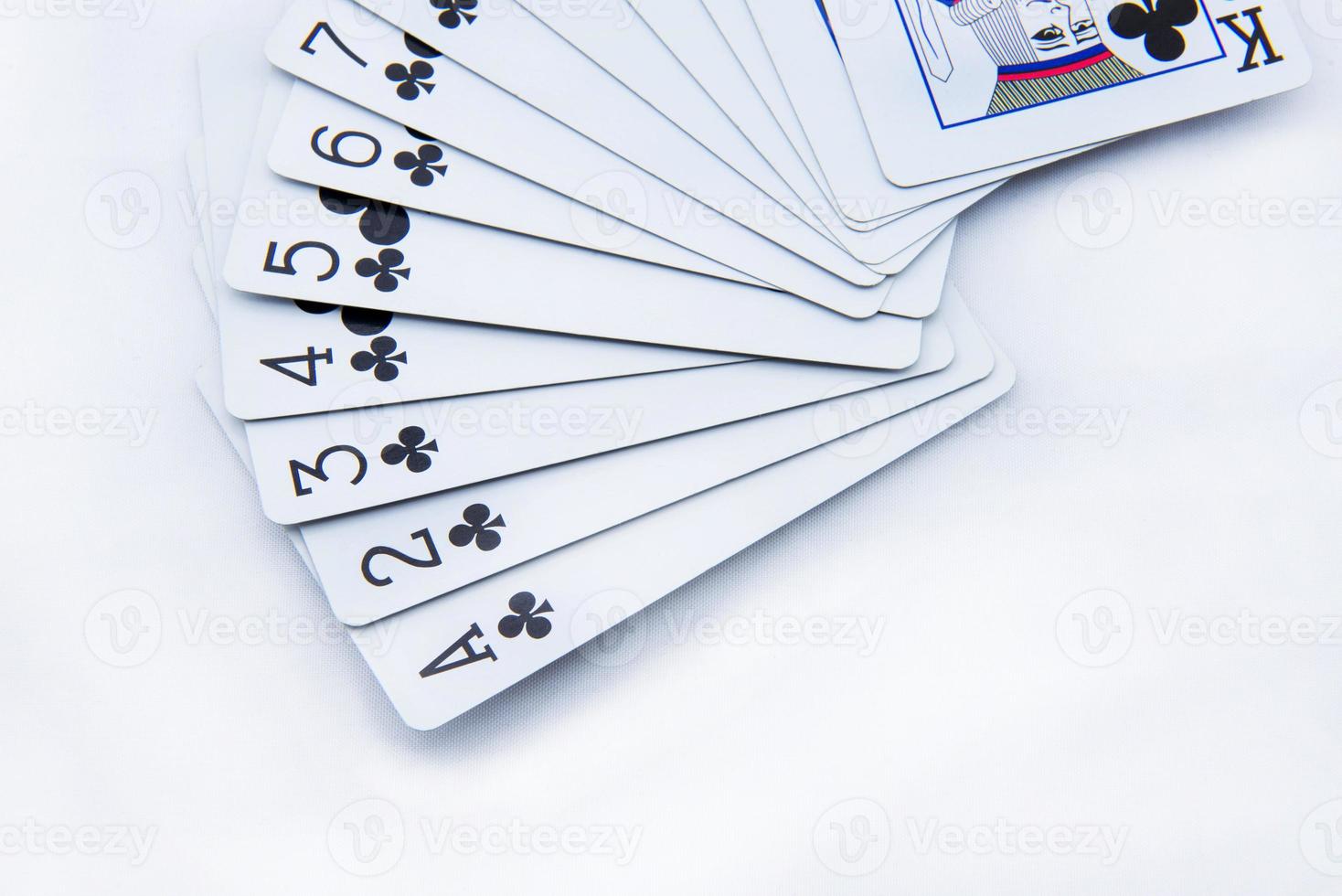 poker kaarten Aan wit achtergrond foto
