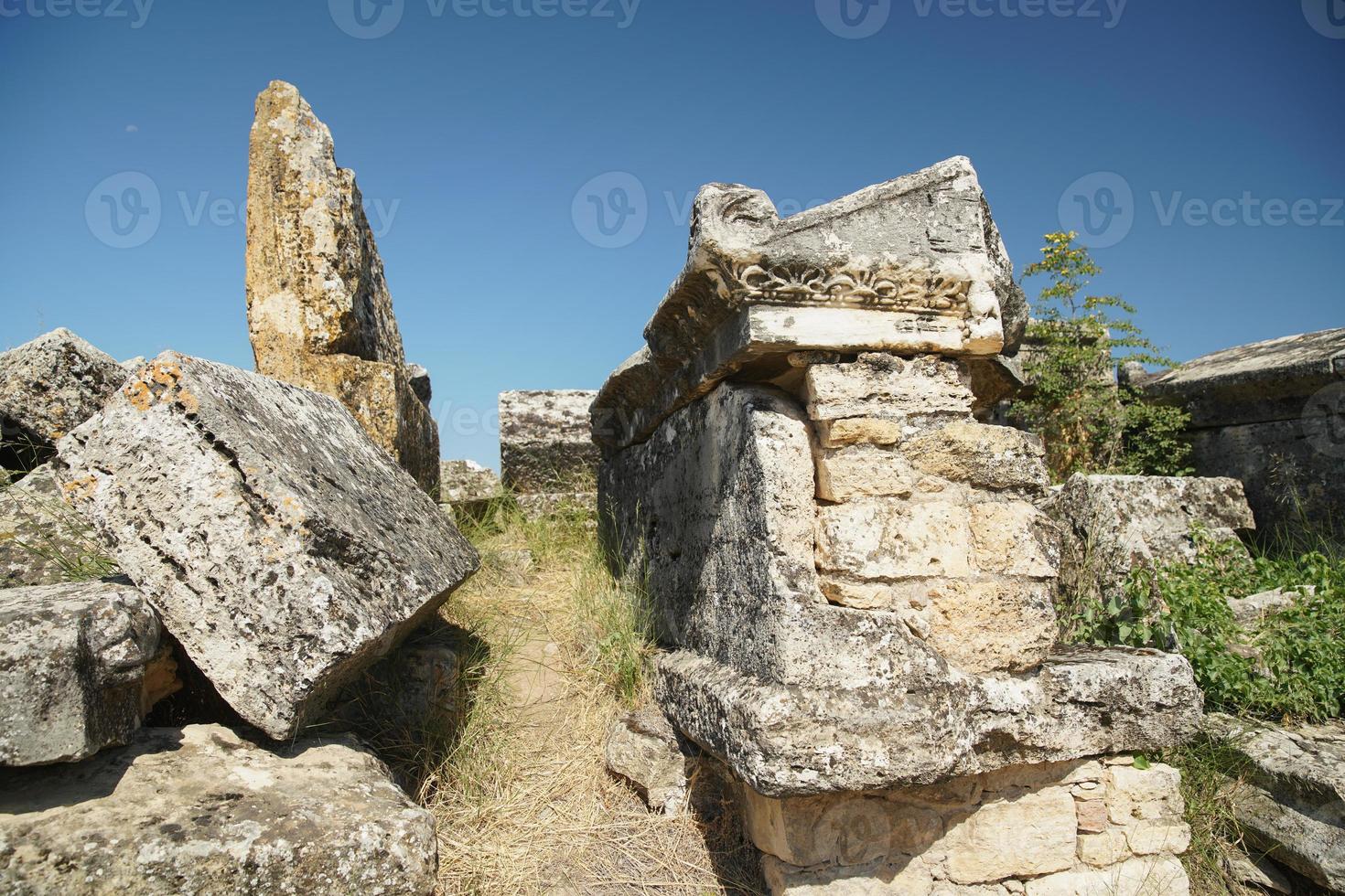 graf Bij hierapolis oude stad, pamukkale, denizli, turkiye foto