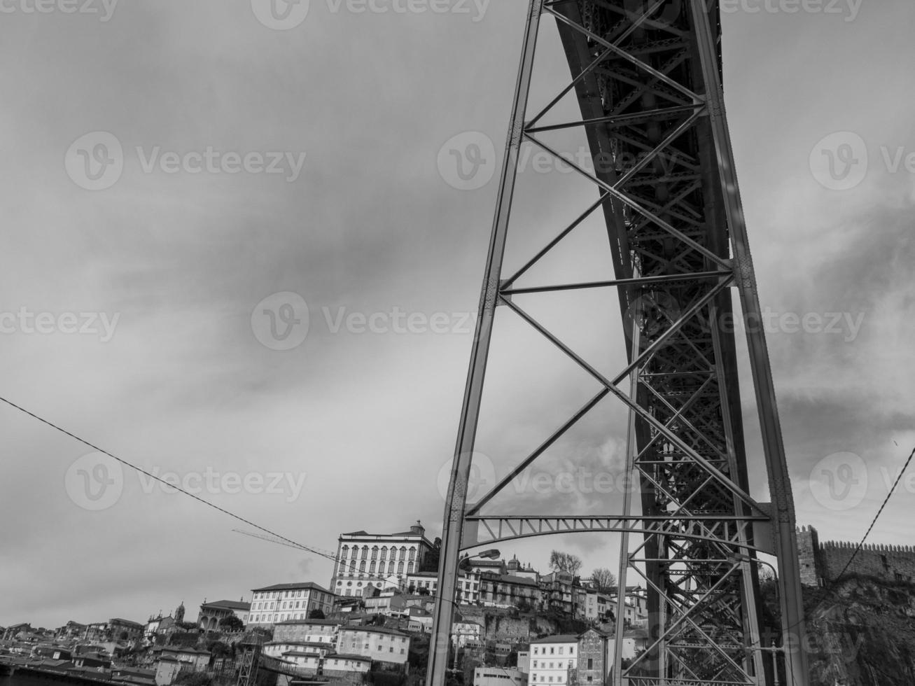 de cit van porto Bij de douro rivier- foto