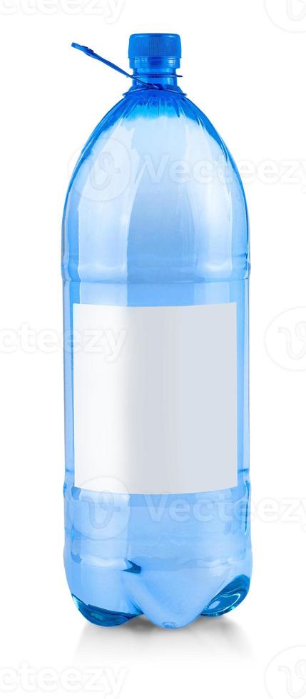 grote fles water geïsoleerd op een witte achtergrond foto