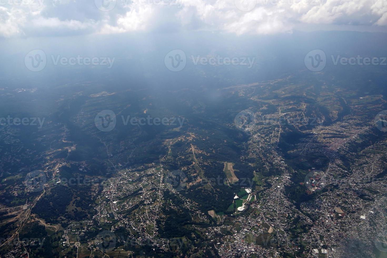 bergen leon guanajuato antenne panorama landschap van vliegtuig foto