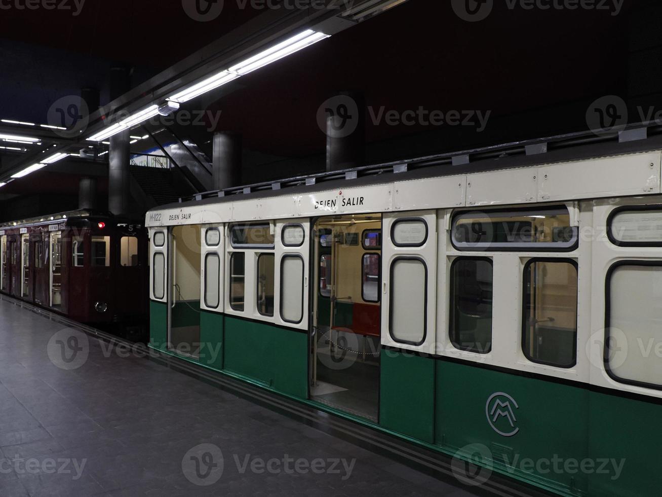 oud Madrid Spanje metro wagon foto