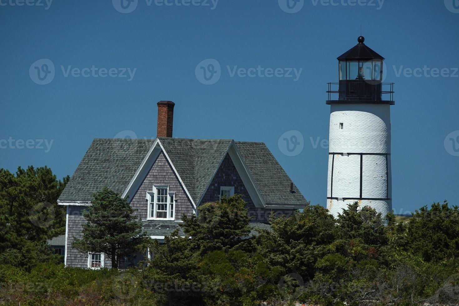 zanderig nek vuurtoren atlantic oceaan kaap kabeljauw schuur huizen foto